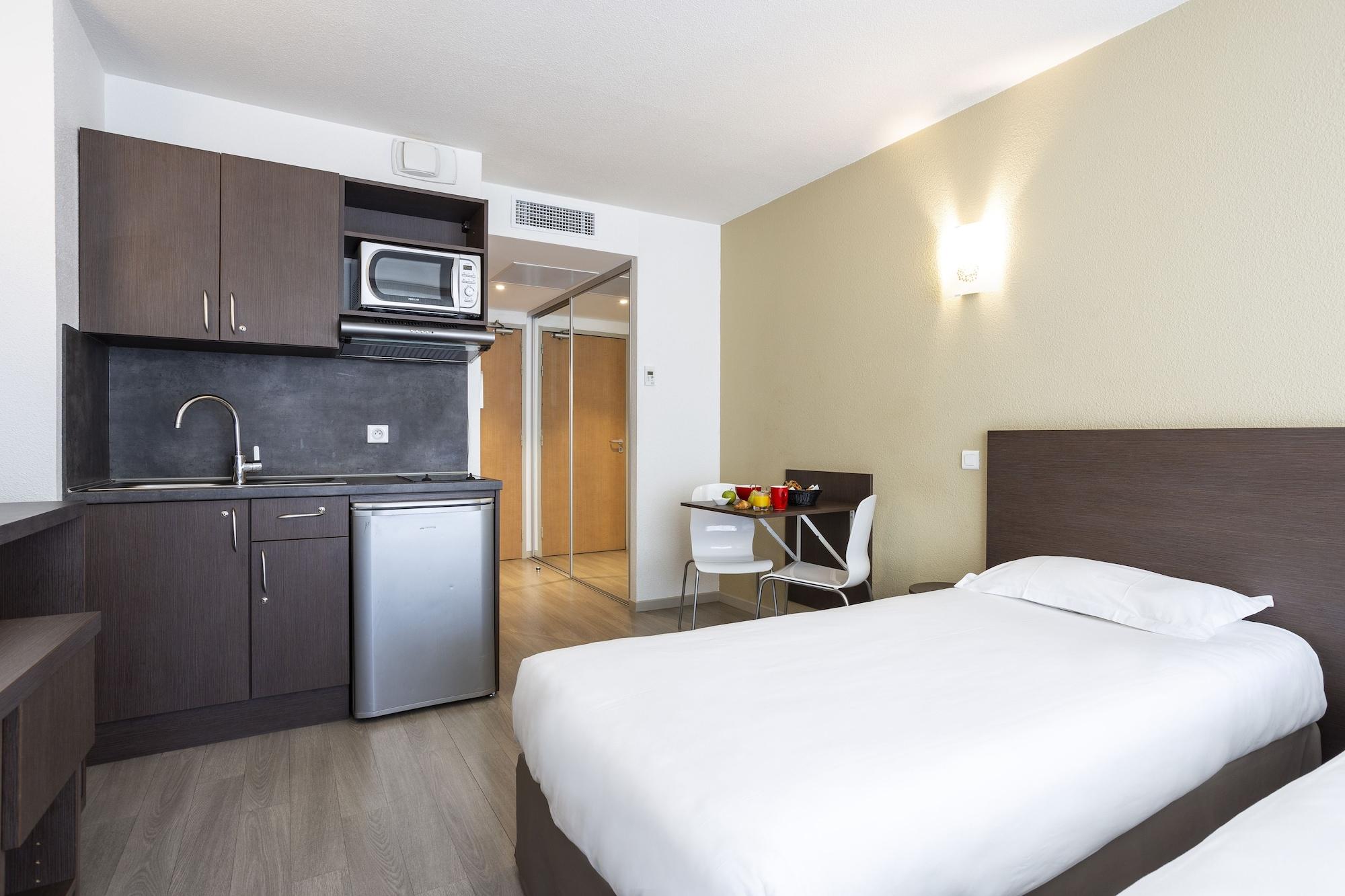 Apartahotel Les Loges Du Park - Résidence Hôtelière Aix-les-Bains
