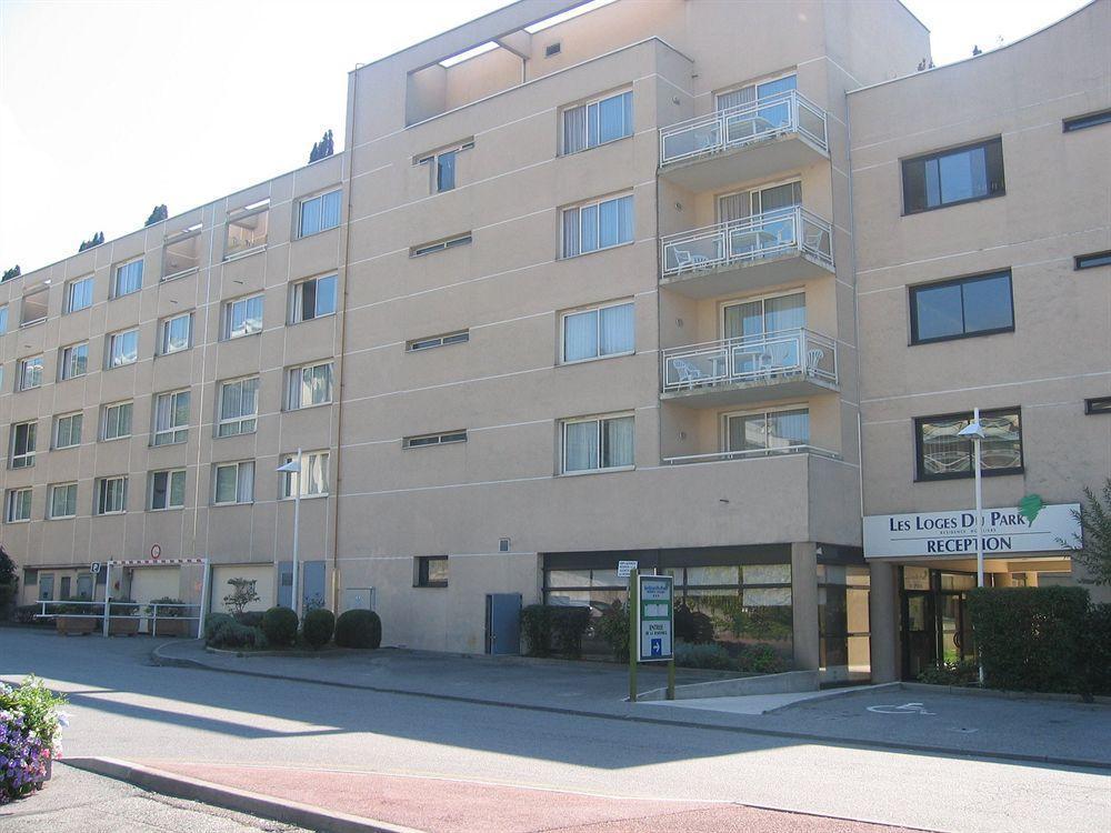 Apartahotel Les Loges Du Park - Résidence Hôtelière Aix-les-Bains